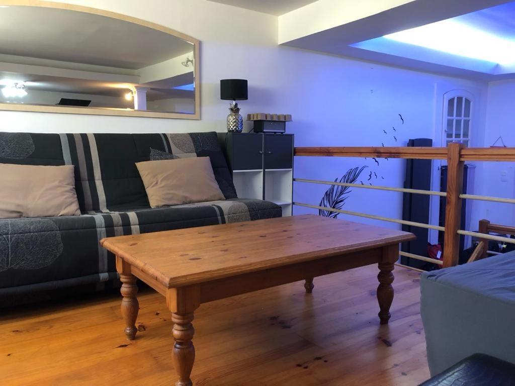 Ferienwohnung Luchon Loft De Charme Bagnères-de-Luchon Exterior foto