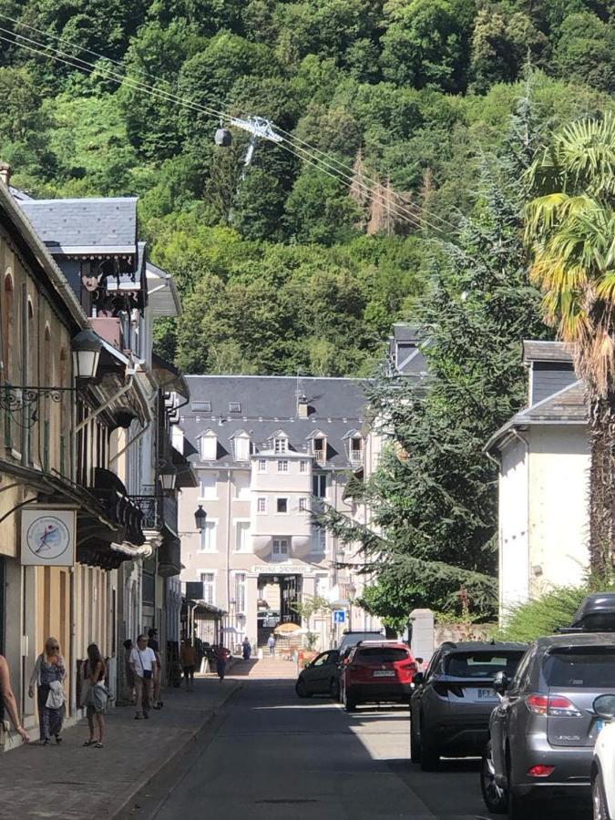 Ferienwohnung Luchon Loft De Charme Bagnères-de-Luchon Exterior foto